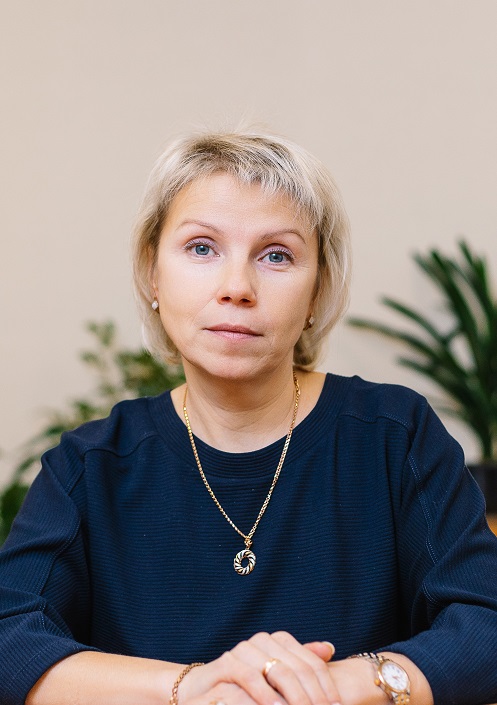 Ахметова Марина Леонидовна